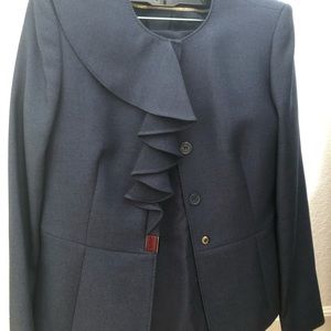 Anne Klein suit sz4, navy